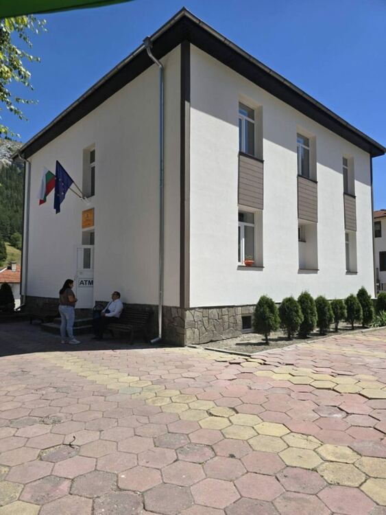 В село Триград приключи основният ремонт на кметството