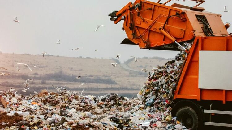 Глоби до 18 000 евро за изхвърлен от колата боклук в европейска държава: Предупреждение