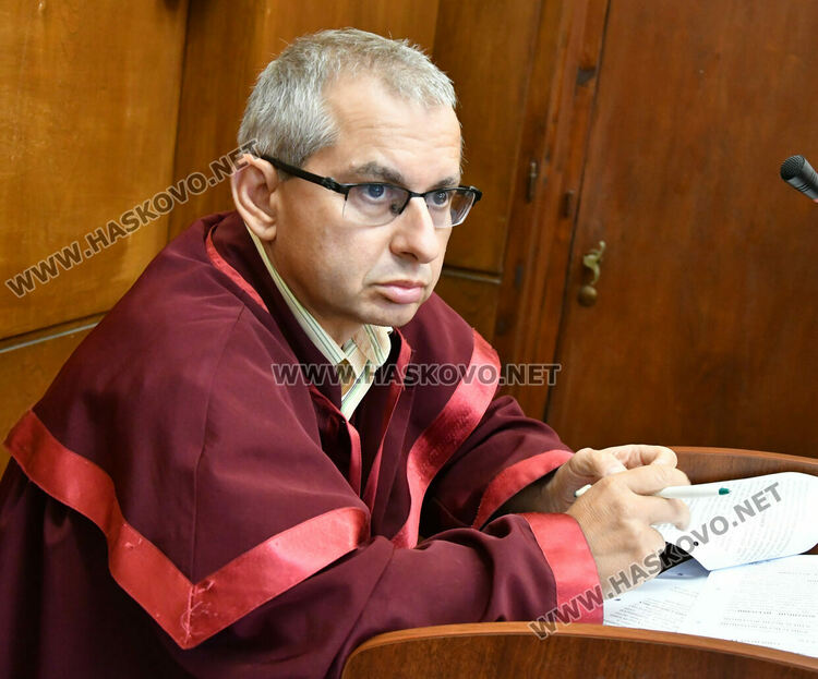 прокурор Атанас Палхутев