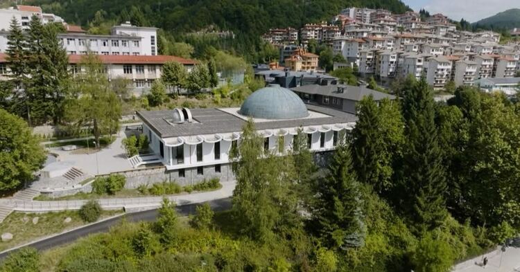 Почетни грамоти за дългогодишен принос към Планетариума в Смолян