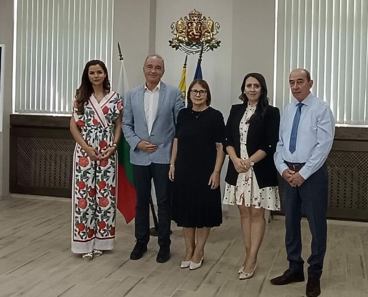 Кметът Грудев и областният управител обсъдиха как по-ефективно да се прилага Механизма за връщане на децата в клас 