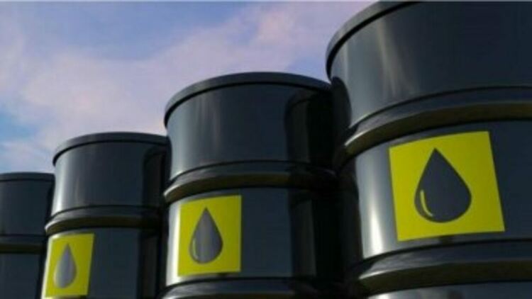 Петролът поддържа ръст преди срещата Тръмп-Путин