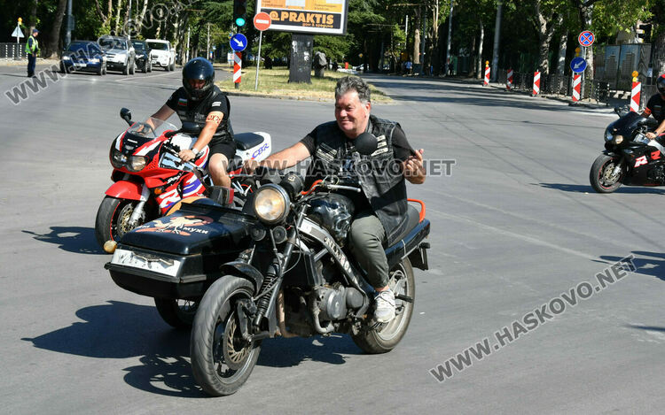 Рокери отбелязаха рождения ден на HASKOVO RIDERS MCC  с почетна обиколка