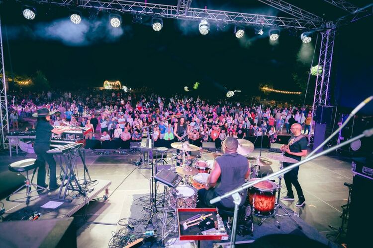 Вчерашната вечер на "Krakra Jazz" беше белязана от изпълненията на "Fun Lovin’ Criminals" и невероятната "Judith Hill"