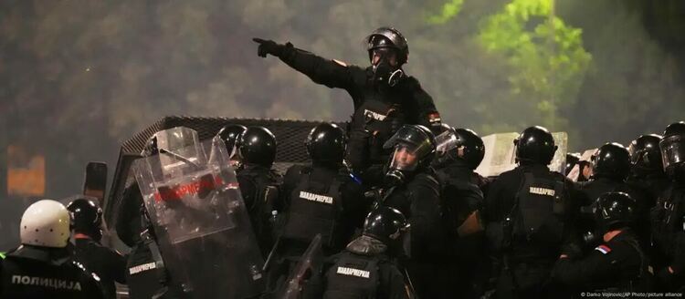В Сърбия има все повече информации за полицейско насилие