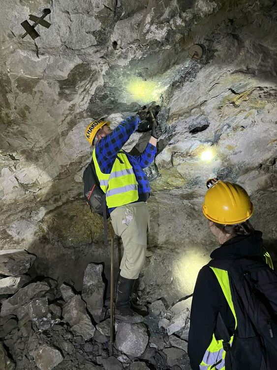 Поздравление от областния управител Захари Сираков по случай 18 август – Деня на миньора