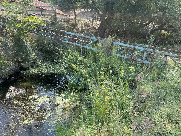 Жители на Въгларово се жалват от безводие, нивото на река Хасковска в селото е критично ниско