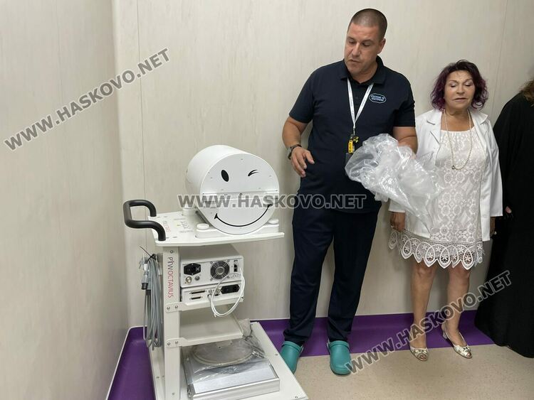 20 онкоболни започнаха лечение с новия апарат в Хасково