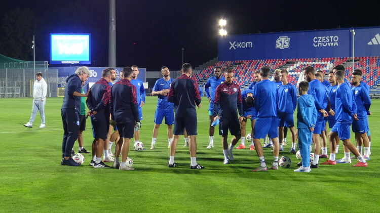 "Арда" проведе тренировка в Полша преди двубоя с "Ракув"