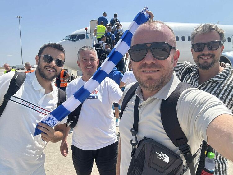 Четирима верни фенове на „Арда“ заминаха с отбора за Полша