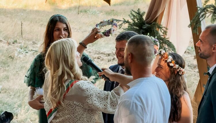 снимка: Сийка Суркова-кмет на с.Момчиловци