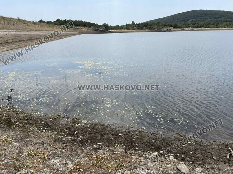 язовирът край село Сираково