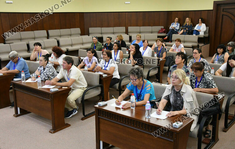 Социални работници в двудневно обучение в Хасково