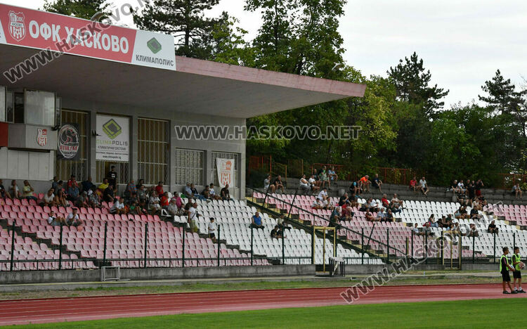 ОФК „Хасково“ се справи с „розите“ за първа победа през сезона