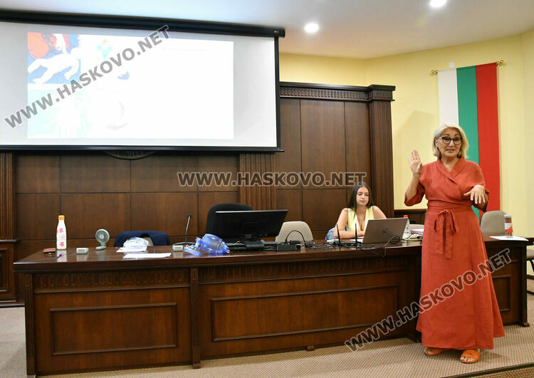 Социални работници в двудневно обучение в Хасково