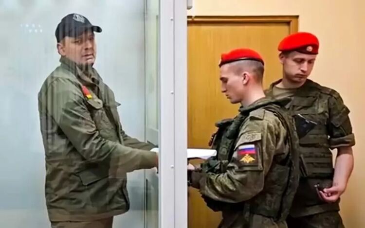 Снимка: Телеграм, Константин Фролов призна вината си и даде показания срещу своя командир