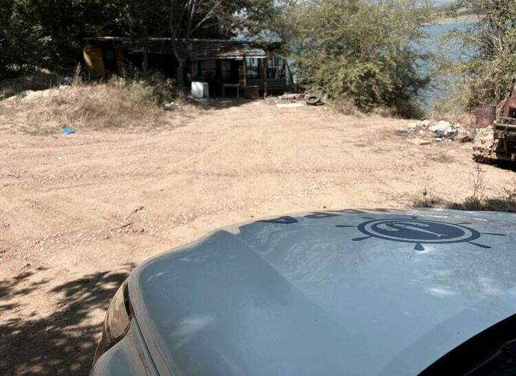 Хванаха бракониер с над 10 кг риба и 100 метра мрежи в кола край язовир „Тракиец“