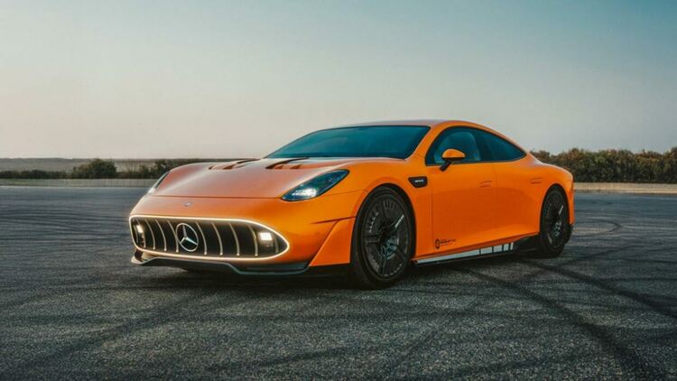 Електрическият Mercedes-AMG GT XX „обиколи света“ за по-малко от осем дни