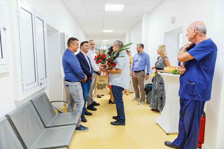 Обновеният Медицински център - Радомир отвори врати