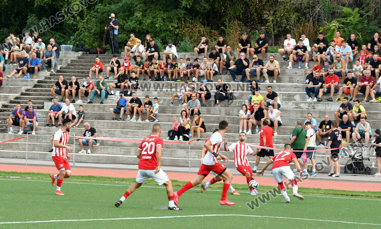 „Хасково“ би „Хасково“ като гост в Хасково