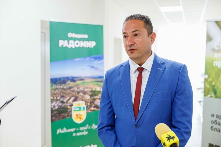 Обновеният Медицински център - Радомир отвори врати