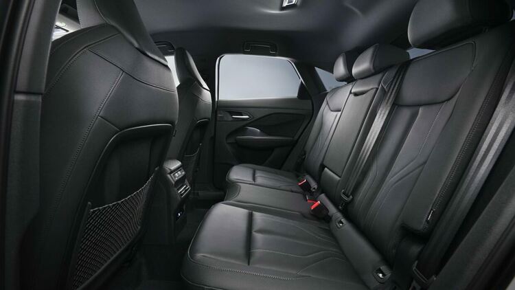 Новото Audi Q3 получи версия Sportback