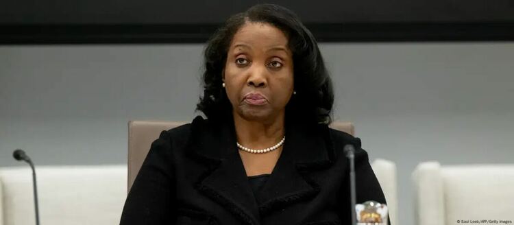 Тръмп отстрани Лиса Кук - член на борда на директорите на Федералния резерв на САЩ