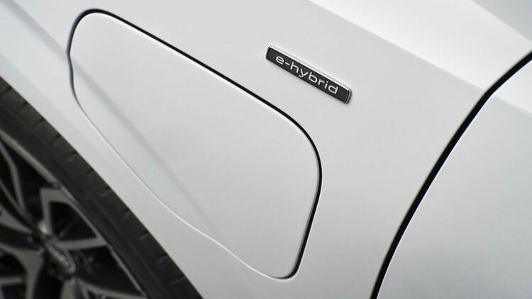 Новото Audi Q3 получи версия Sportback