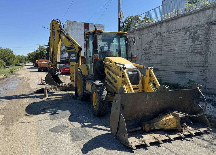 Две големи аварии оставиха голяма част от Хасково без вода