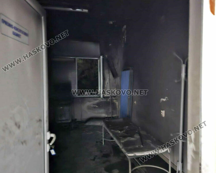 Климатик предизвика пожар в МБАЛ-Хасково, евакуираха пациенти