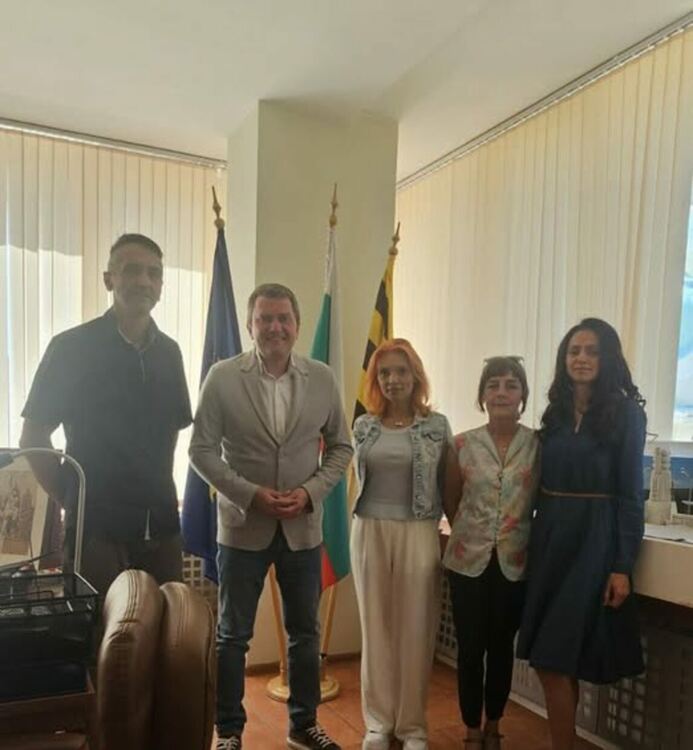 Ще бъдат въведени ясни правила относно разходката на кучета в централния градски парк