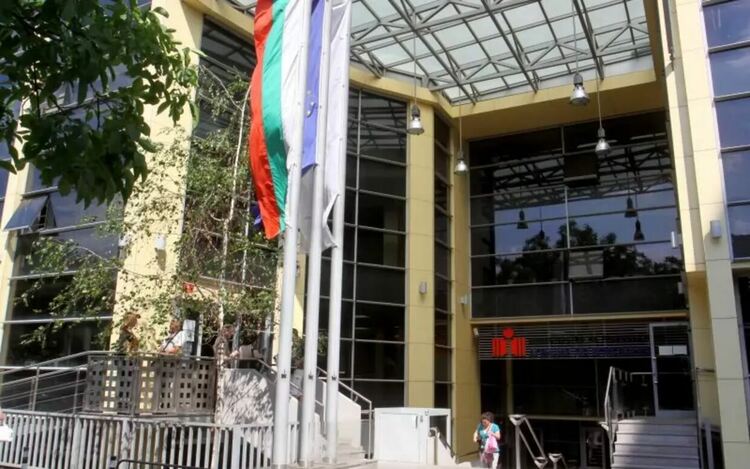 За пререгистрация остават 23 054 сдружения, 4 543 фондации и 735 народни читалища