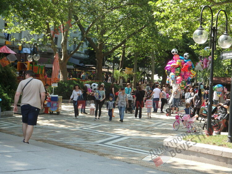 Детско утро „Забавно междучасие” за празника на Димитровград очаква децата в неделя