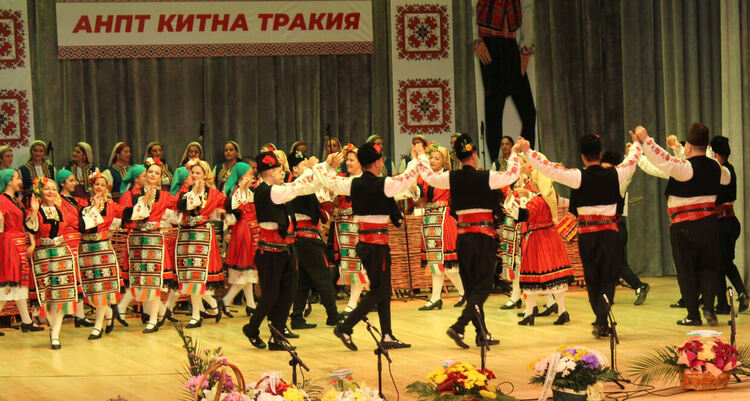Хасковкият ансамбъл „Китна Тракия“ с участие на световен шампиоанат по фолклор