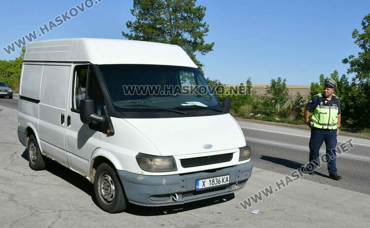 МВР и БАБХ с проверки за незаконен превоз на животни в Хасковско