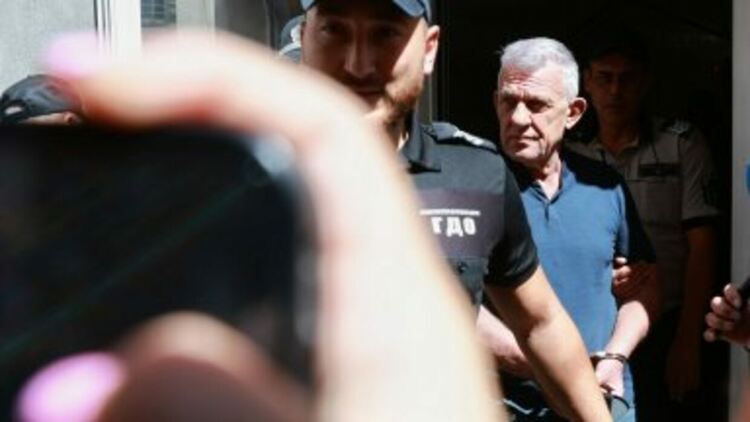 Паскал е обвинен за контрабанда, акцизна стока и участие в организирана престъпна група