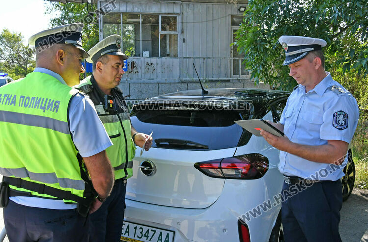МВР и БАБХ с проверки за незаконен превоз на животни в Хасковско