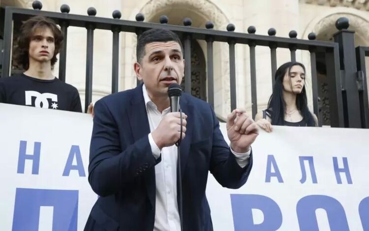 Мирчев: Борисов е стар лъв, притиснат от хипопотама Пеевски