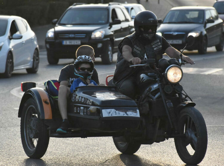 Мотористи направиха почетна обиколка на Димитровград