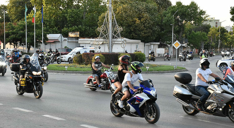 Мотористи направиха почетна обиколка на Димитровград