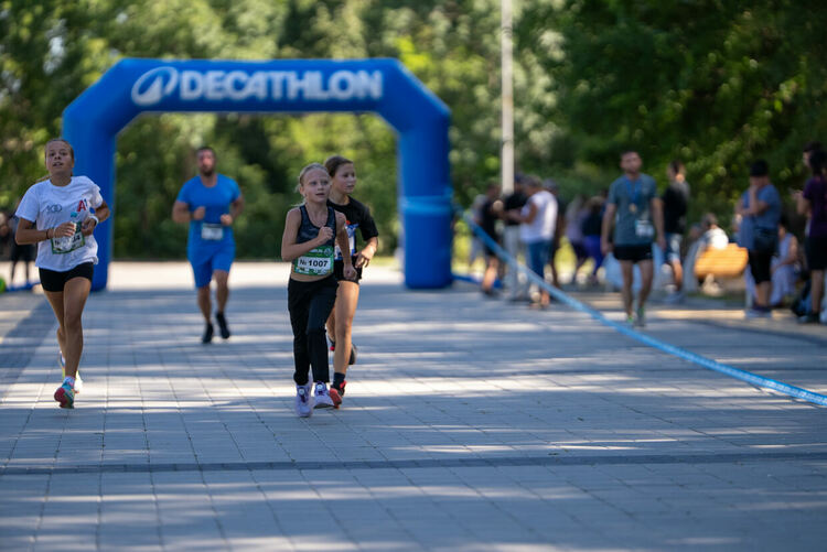 161 участници от страната и чужбина се включиха във второто издание на състезанието по бягане МарицаRUN в Димитровград 