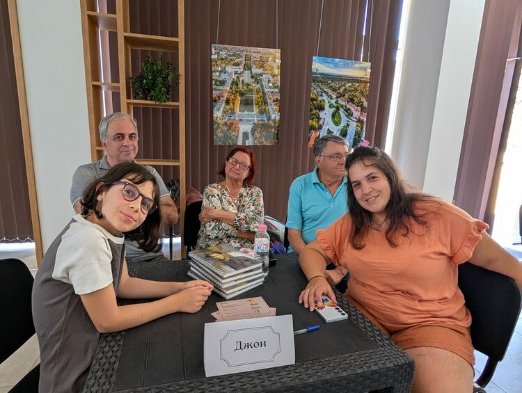 Завидни познания показаха победителите от първия по рода си куиз "Познавате ли Димитровград?"