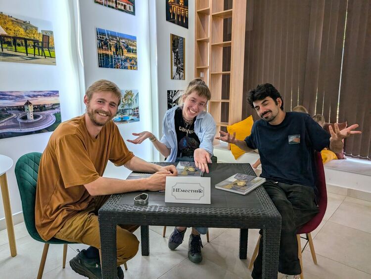 Завидни познания показаха победителите от първия по рода си куиз "Познавате ли Димитровград?"