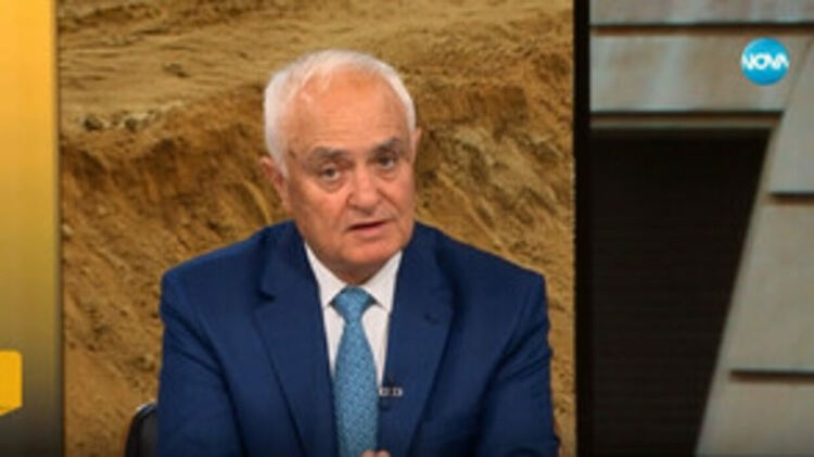 Атанас Запрянов: ВМЗ-Сопот ще стане доставчик на 155-милиметрови снаряди за НАТО и ЕС, България ще превъоръжи своята артилерия