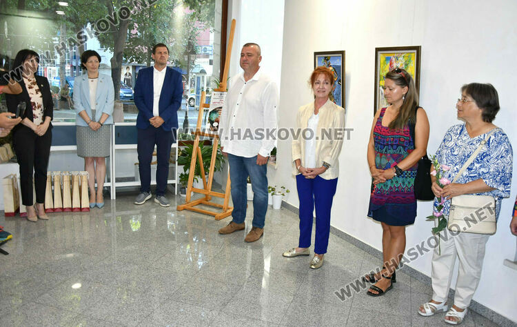 Откриха изложбата с творби от Националния пленер по живопис „Хасково – цветна палитра“