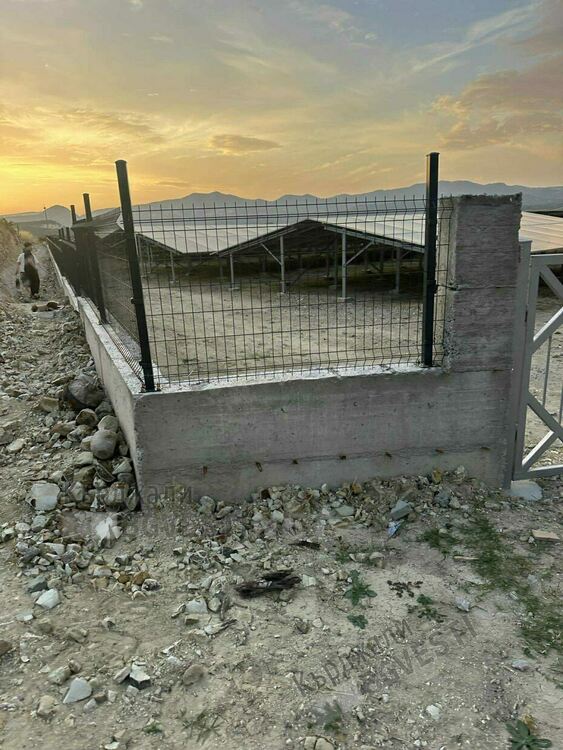 Затапиха входа на мюсюлманското гробище при Сипей, не се полагат грижи за него