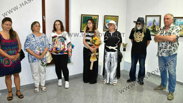 Откриха изложбата с творби от Националния пленер по живопис „Хасково – цветна палитра“