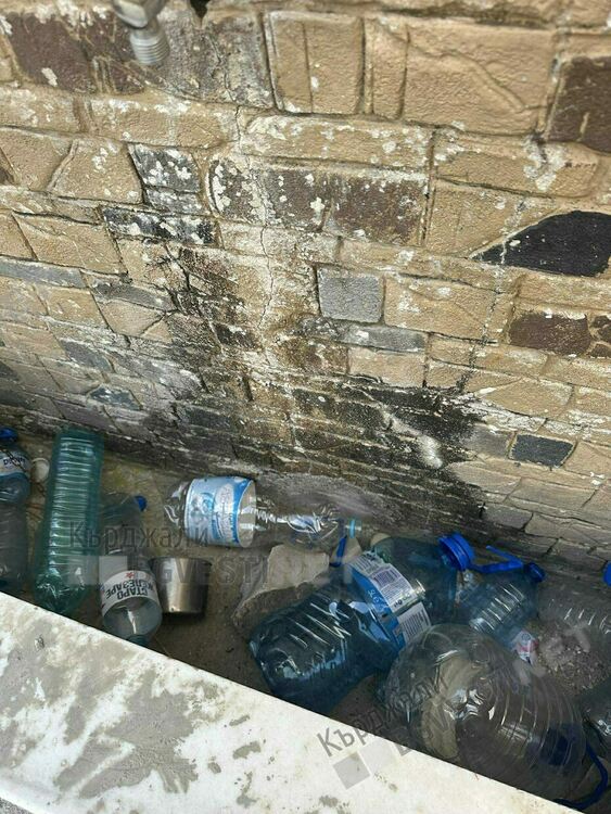 Затапиха входа на мюсюлманското гробище при Сипей, не се полагат грижи за него