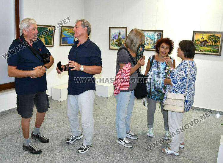 Откриха изложбата с творби от Националния пленер по живопис „Хасково – цветна палитра“