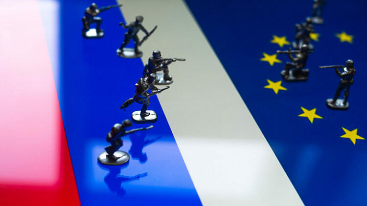 Защо не се финансира с руски пари Украйна?